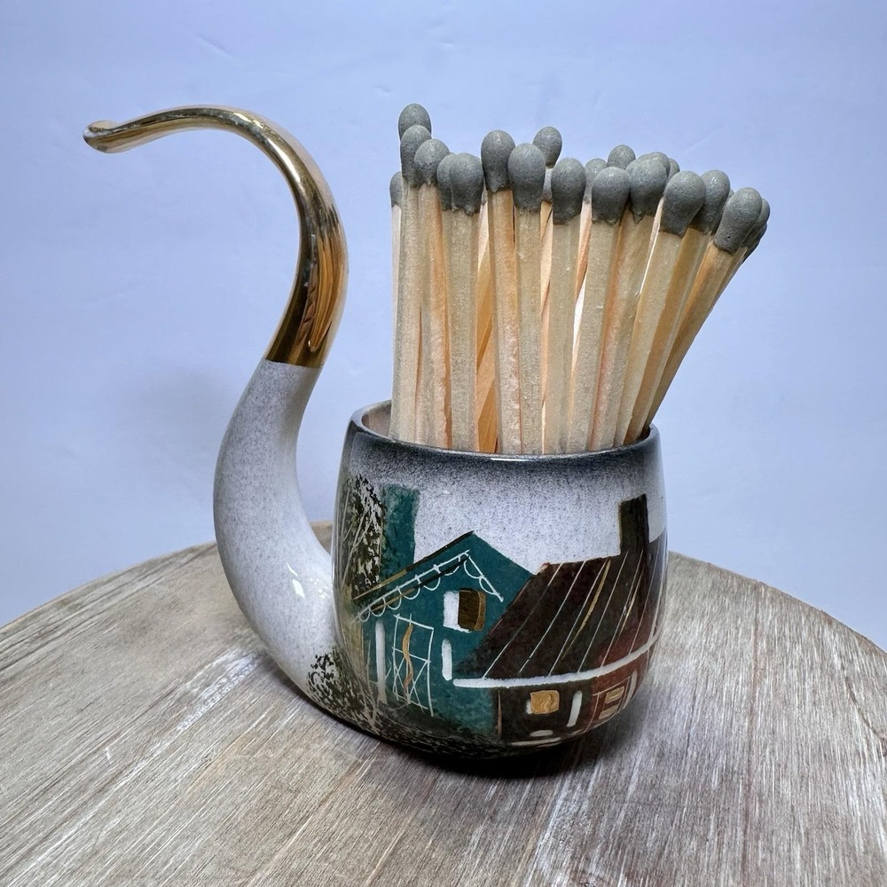 Vintage‎ Signed Sascha Brastoff Hand Painted Ceramic Pipe Cottage Whimsical Gold